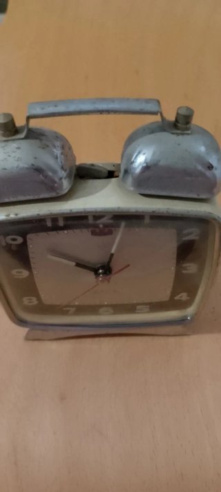 Reloj despertador mecánico Diamond