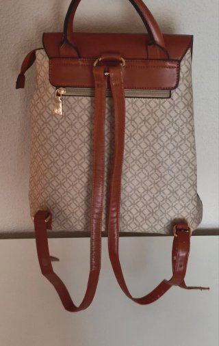 Mochila Michael Michele Beige y Marrón