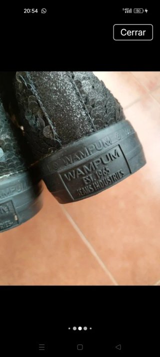 Zapatillas altas negras con lentejuelas
