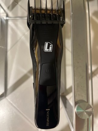 Recortabarbas Remington Negro