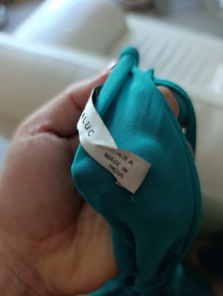 Abito lungo con bretellina