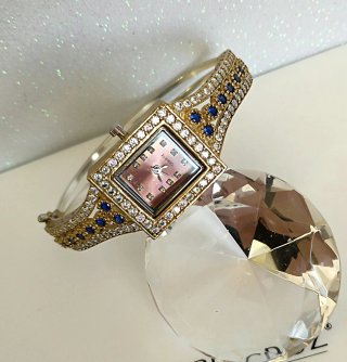 Reloj plata de ley con zafiros