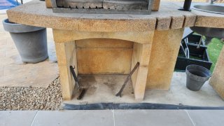 Barbacoa de obra piedra y metal