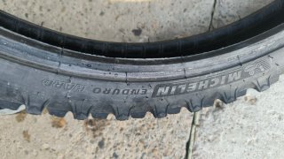 Neumáticos enduro Michelin/Mitas