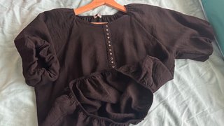 Blusa negra mujer tachas