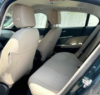 Jaguar XE 2017 2.0 DIESEL 180 CV