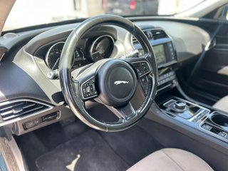 Jaguar XE 2017 2.0 DIESEL 180 CV