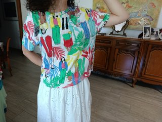 Maglia vintage figure colorate manica corta