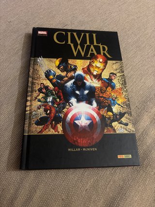 Civil War-Marvel Deluxe