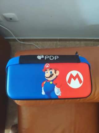 Funda y Protector Pantalla Nintendo Switch PDP