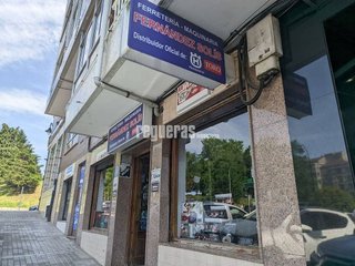 Local comercial en venta en Castrillón