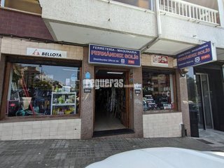 Local comercial en venta en Castrillón