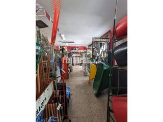 Local comercial en venta en Castrillón