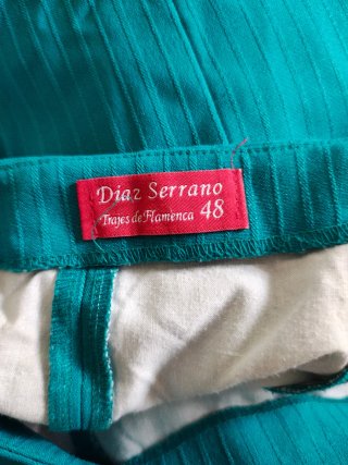 Falda flamenca con volantes