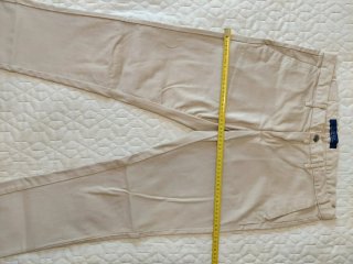 Pantalón chino beige Zara