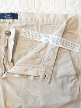 Pantalón chino beige Zara
