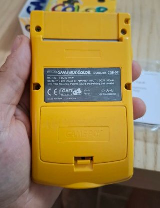 Nintendo Game Boy Color Giallo