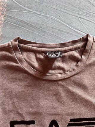 T-shirt Emporio Armani EA7 marrone