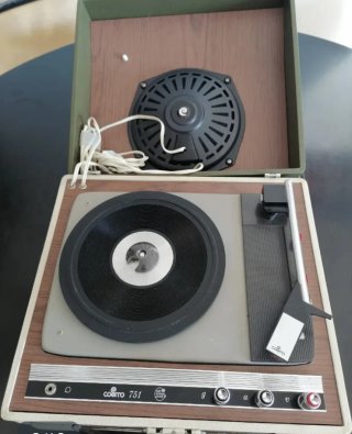 Giradischi vintage Cosmo 751
