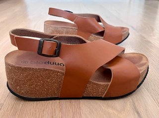 Sandalias Bioduuo color piel natural de cuña