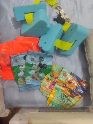 Manguitos natación Mickey y Paw Patrol