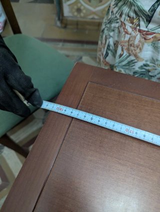 Mesa con 6 sillas de madera