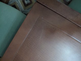 Mesa con 6 sillas de madera