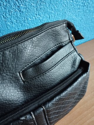 Bolso negro mujer
