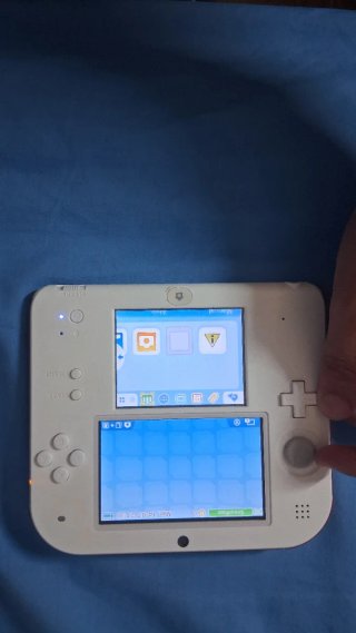 Nintendo 2DS Rossa e Bianca