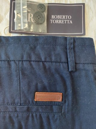 Pantalón chino azul Roberto Torreta