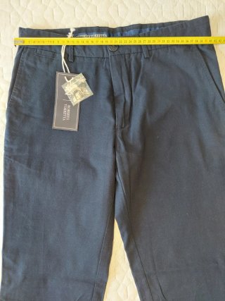 Pantalón chino azul Roberto Torreta