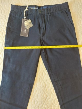 Pantalón chino azul Roberto Torreta