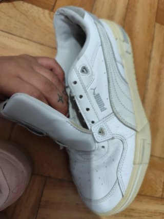 REGALO Zapatillas Puma Blancas y Adidas color rosa
