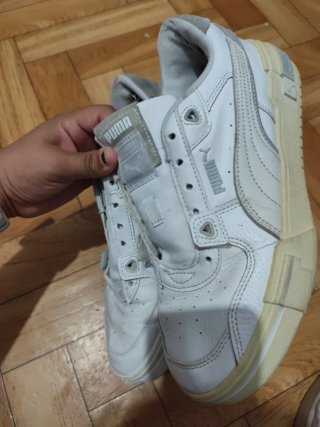 REGALO Zapatillas Puma Blancas y Adidas color rosa
