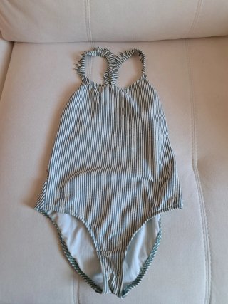 Lote 3 bañadores niña talla 9-10