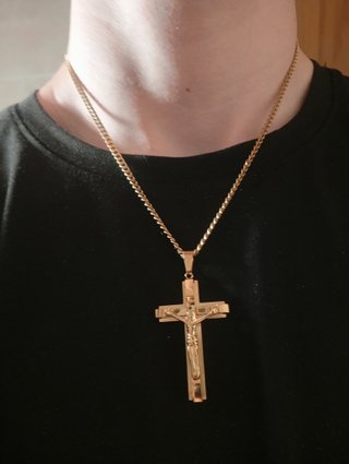 Collar Cruz Chapado Oro 18K Acero Inoxidable