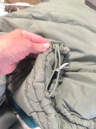 Anorak Pull&Bear verde caqui mujer