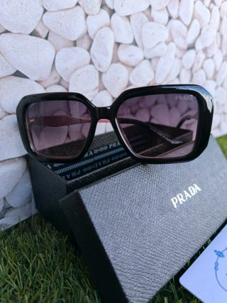 Occhiali da sole Prada nero/viola da donna