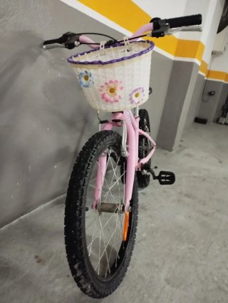 Bicicleta Infantil Rosa con Cesta
