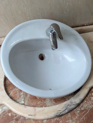 Conjunto Lavabo con Grifo y Mármol