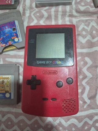 Consola Game Boy Color Roja + 7 Juegos