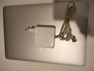 Apple MacBook Pro A1398 Leer descripción