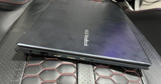 Portatil gaming ASUS VivoBook X571G (enciende)