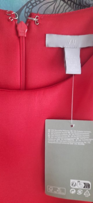 Vestido saten rojo midi de fiesta