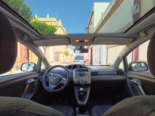 Toyota Verso 2011