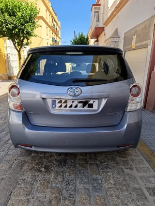 Toyota Verso 2011