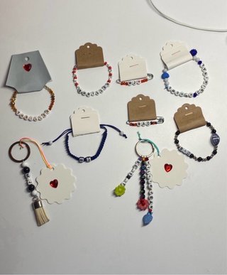 Lote Michael Jackson : Pulseras y Llaveros