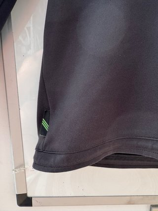 Sudadera Adidas Negra Detalles Verdes Hombre