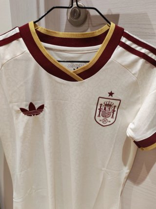 Camiseta Adidas España sin estrenar! NO ENVIO!!