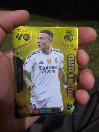Cromo Balón de Oro Mbappe Panini